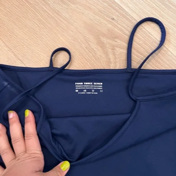 437 workout set in navy (hydrate) NWOT - Picture 2 of 5